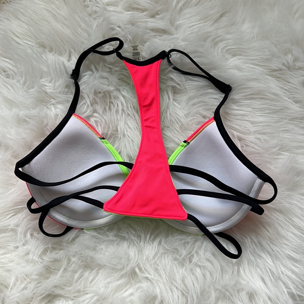Victoria’s Secret Pink racerback bikini top (S) - Picture 2 of 3
